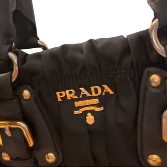 PRADA Tessuto Black Handbag with Shoulder Strap - Picture 3 of 15